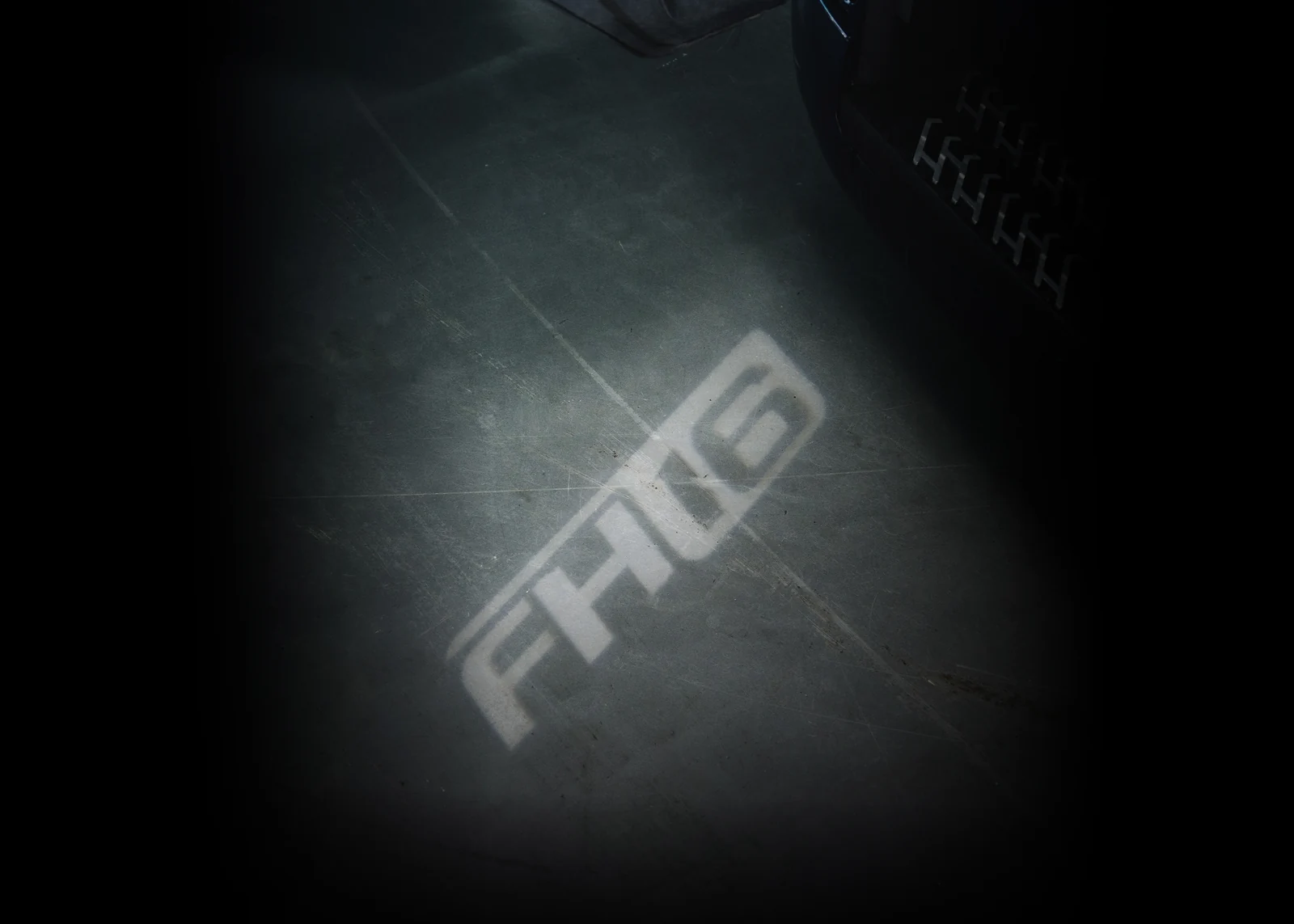 FH16 ground lighting