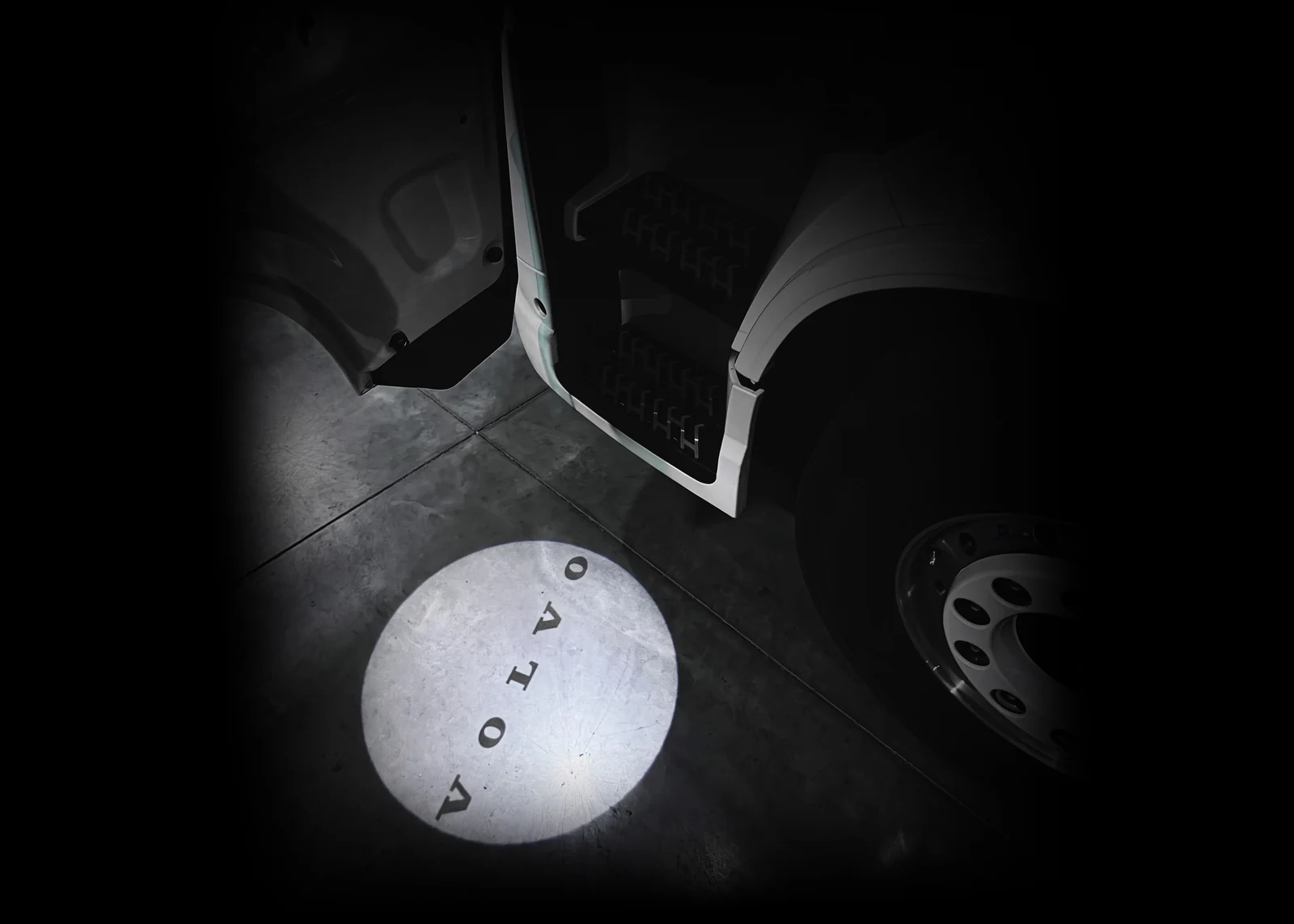 Volvo logo ground lighting