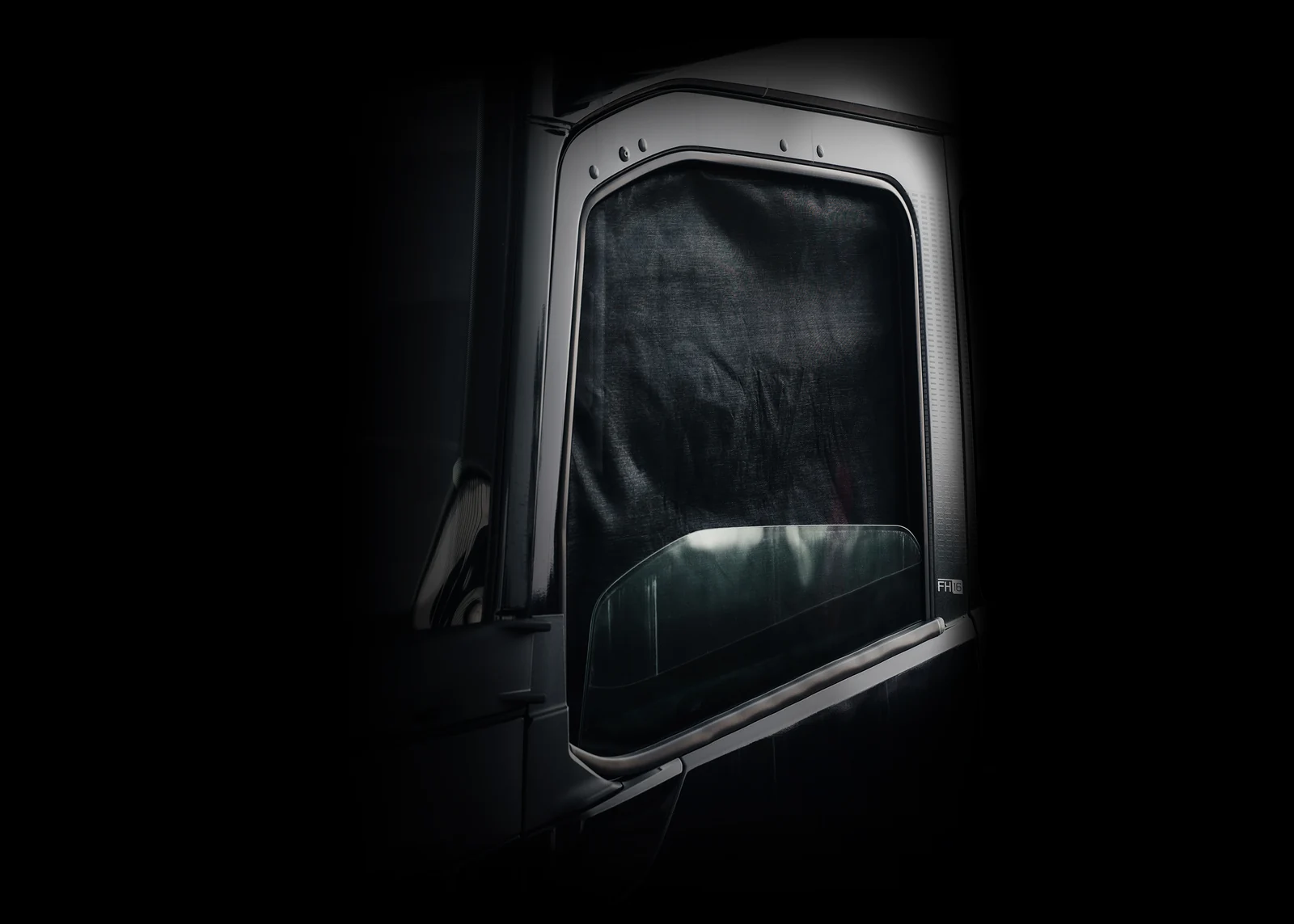 Custom-fit mosquito nets